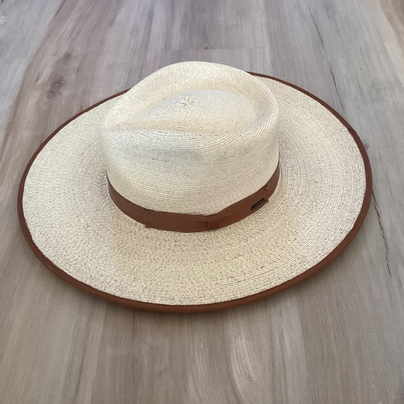 Brixton Accessories - Wide-Brim Straw Fedora Hat - Natural with Brown Trim